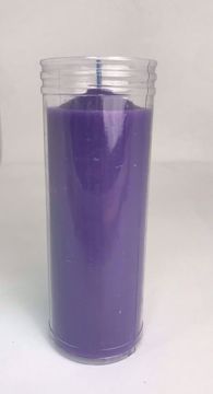 velón esotérico morado claro sobre fondo neutro
