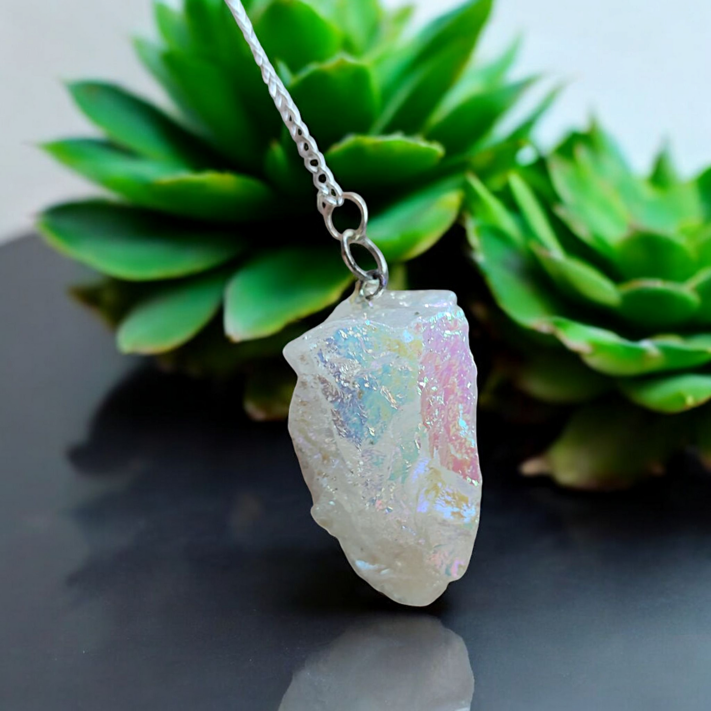 Rohweißes Aqua Aura Quarz Pendel