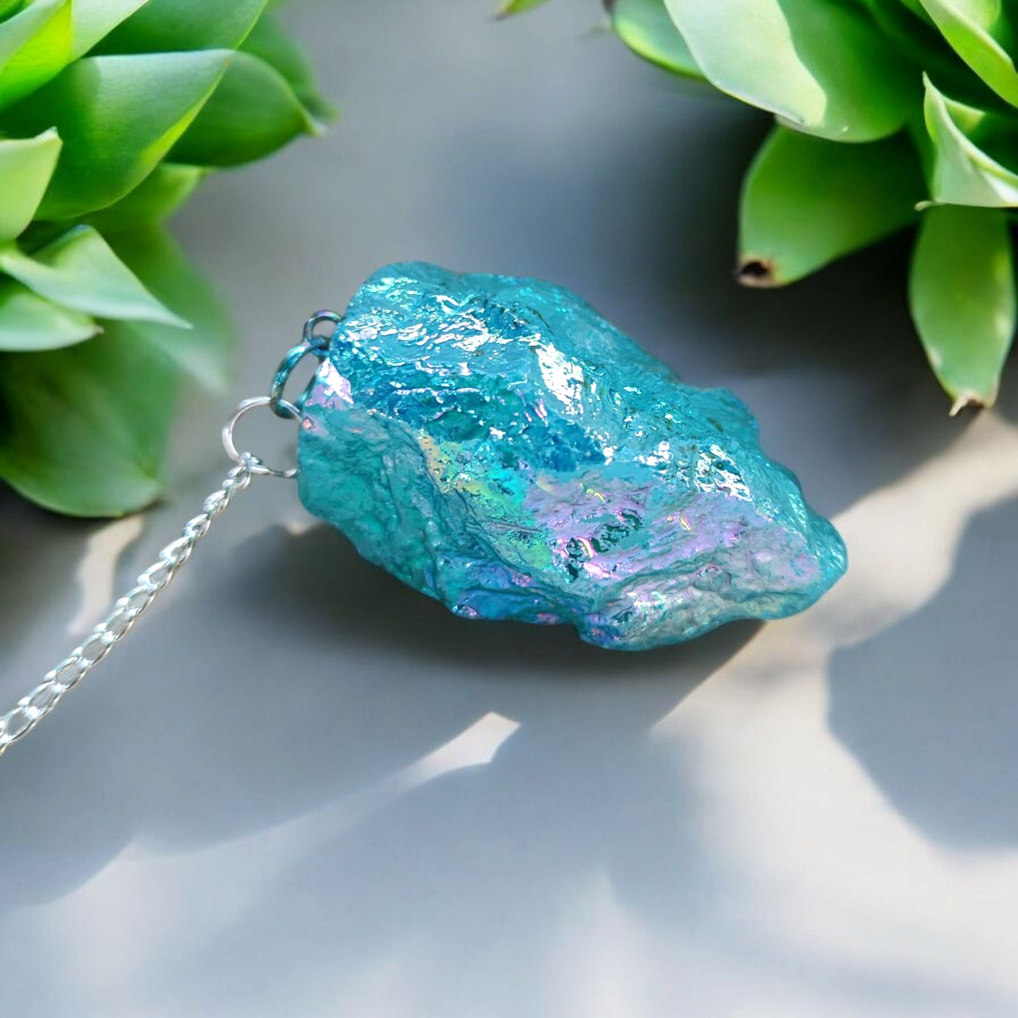 Rohes blaues Aqua-Aura-Quarz-Pendel