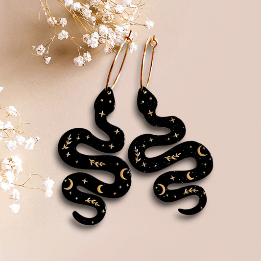 Pendientes Serpientes Negro con detalles lunares