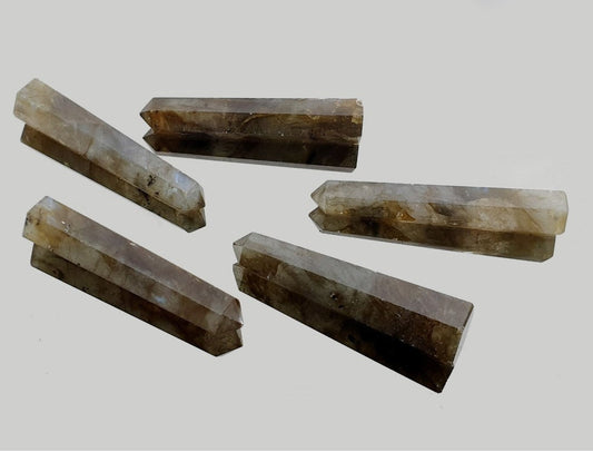 Generador de Labradorita 30–45 mm · Protección, Intuición y Trabajo Espiritual