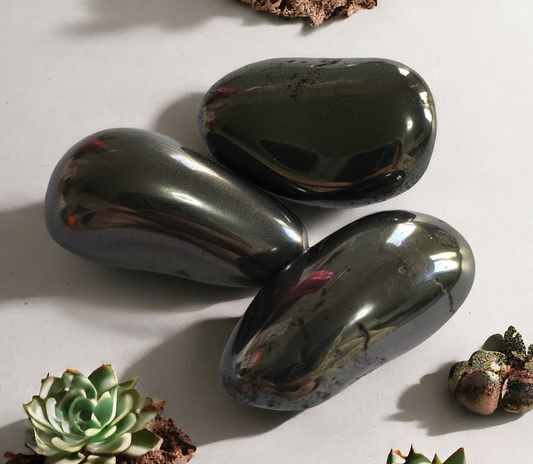 Rodado de Hematita – Protección y Enraizamiento