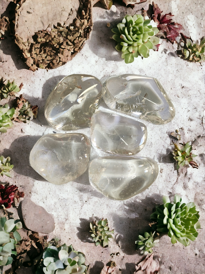 piedra rodado de cuarzo cristal grande o mediano para energía y claridad